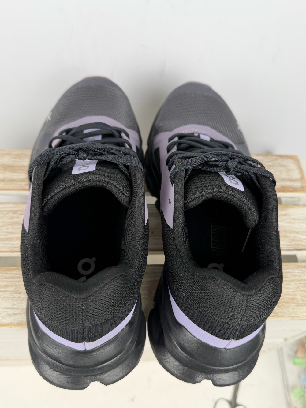 On Running Cloud runner sneakers sleek Iron/Black color way size 5 - Picture 9 of 13